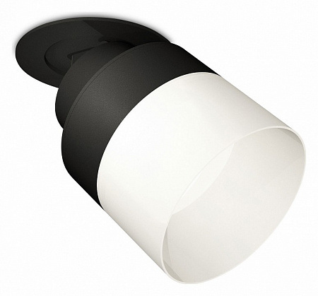 Встраиваемый светильник на штанге Ambrella Light XM XM8102521 Встраиваемый светильник на штанге Ambrella Light XM XM8102521